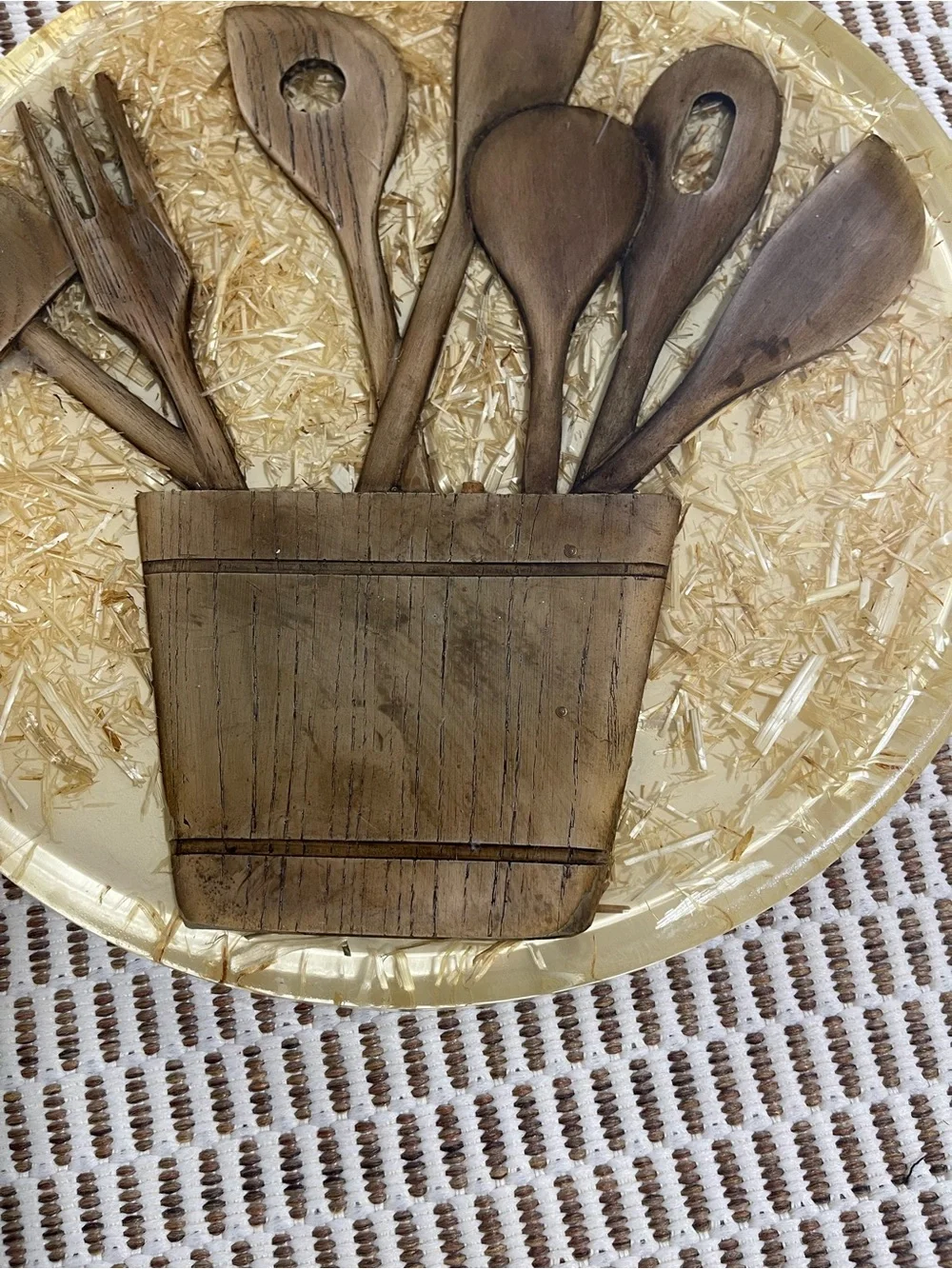 Vintage -Y2K Wooden Kitchen Utensil Lazy Susan   - Brown